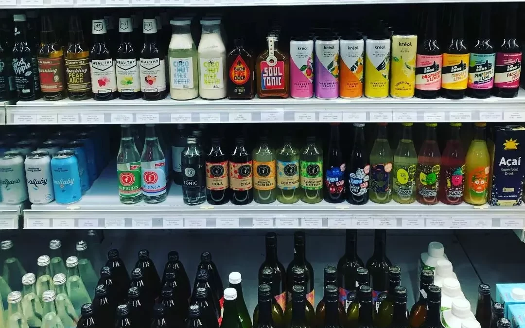 Kombucha vs. Soft Drinks: The Real Difference in Sugar and Gut Impact