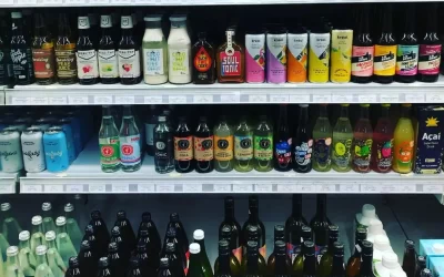 Kombucha vs. Soft Drinks: The Real Difference in Sugar and Gut Impact